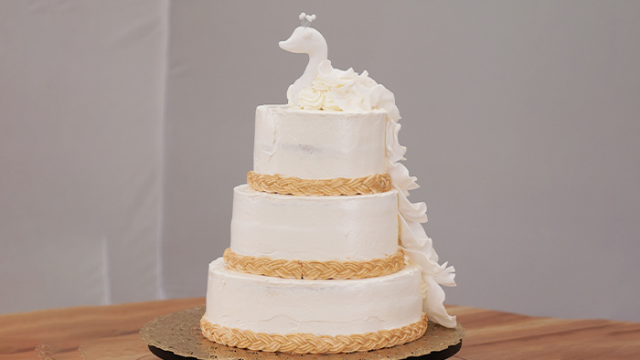 Exotická svadobná torta podľa Janky