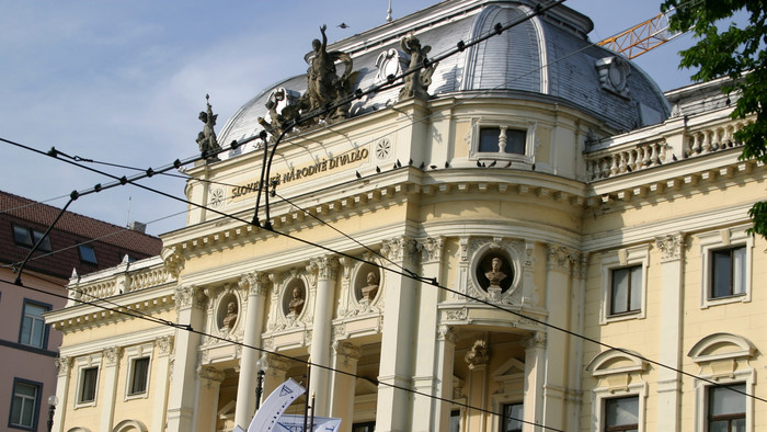 Historické divadelné budovy na Slovensku