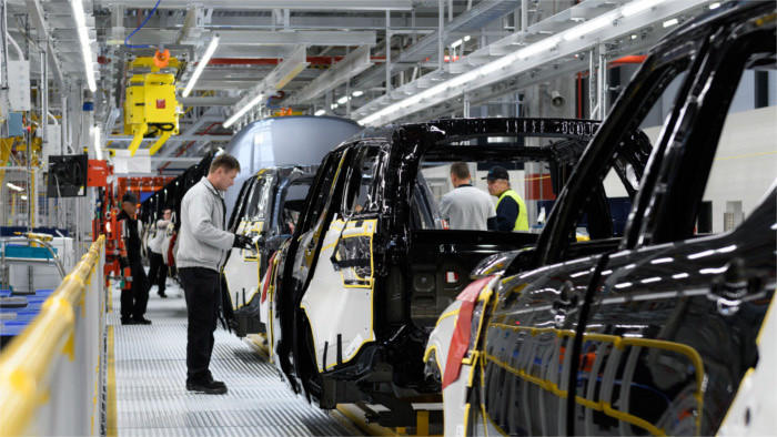 Jaguar Land Rover creates 900 new jobs 