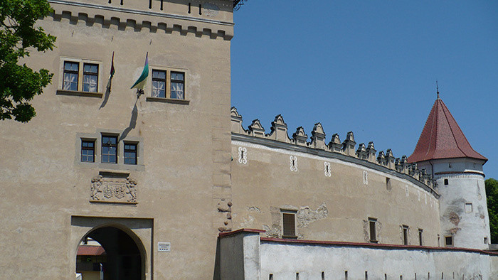 Systém obrany stredovekých miest v Uhorsku