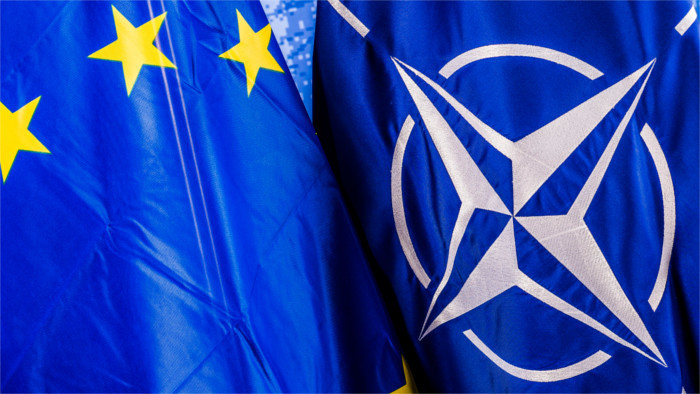 Корчок: ЕС и НАТО готовы к диалогу с Россией