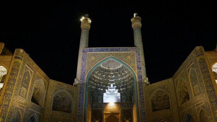mosque-isfahan.jpg