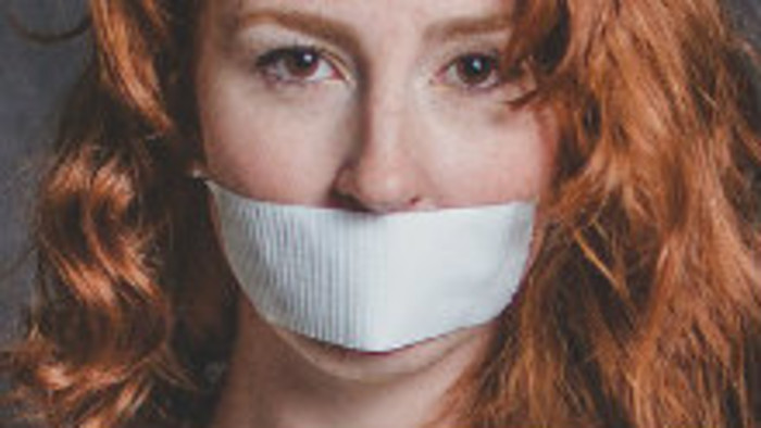 Glosa: Bobrík mlčanlivosti - vtedy, keď netreba