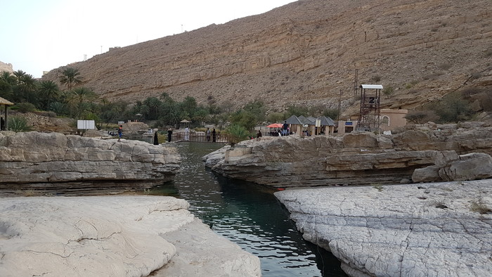 Wadi Bani Khalid.jpg