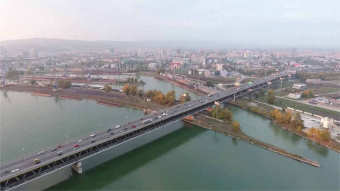 Dunaj Bratislava3.jpg