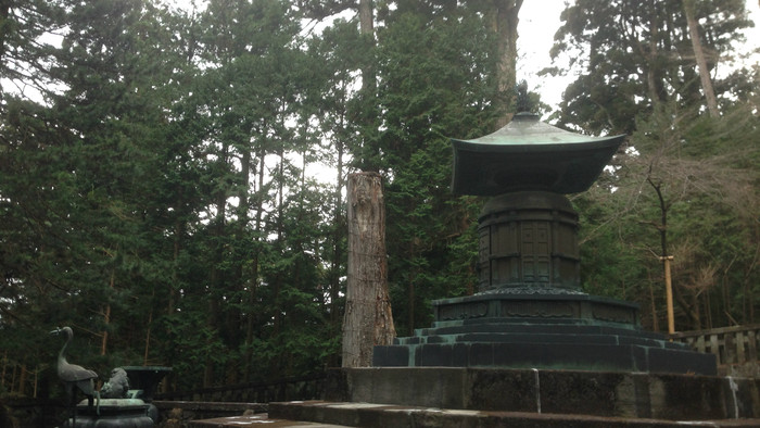 Tokugawa - hrob.JPG