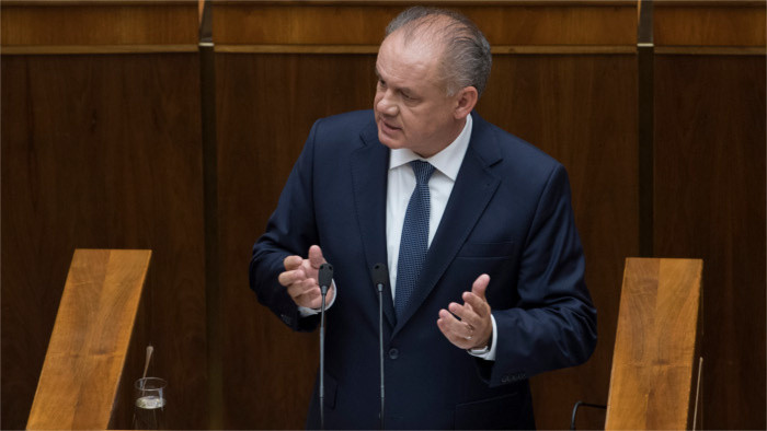 О чем на этот раз президент Словакии говорил в парламенте?