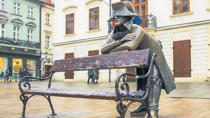 Наполеоновский солдат вернулся на Главную площадь Братиславы