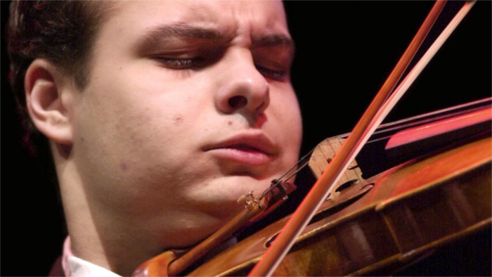 Los eslovacos exitosos por el mundo: el virtuoso de violín Dalibor Karvay