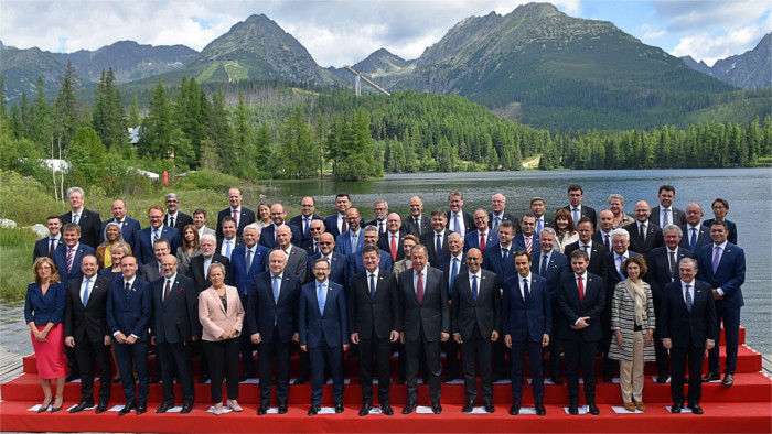 Concluye en Altos Tatras reunión informal de cancilleres de países de la OSCE