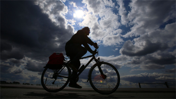 In die Arbeit mit dem Fahrrad 2015 – ein Wettbewerb für alle Anhänger des Radfahrens 