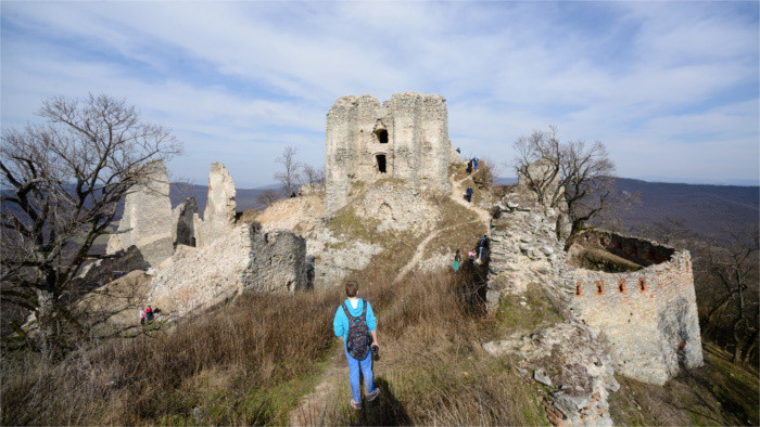 Archeológovia na hrade Gýmeš 
