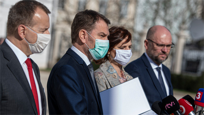 El Ejecutivo eslovaco crea fondo para ayudas a personas afectadas duramente por el coronavirus