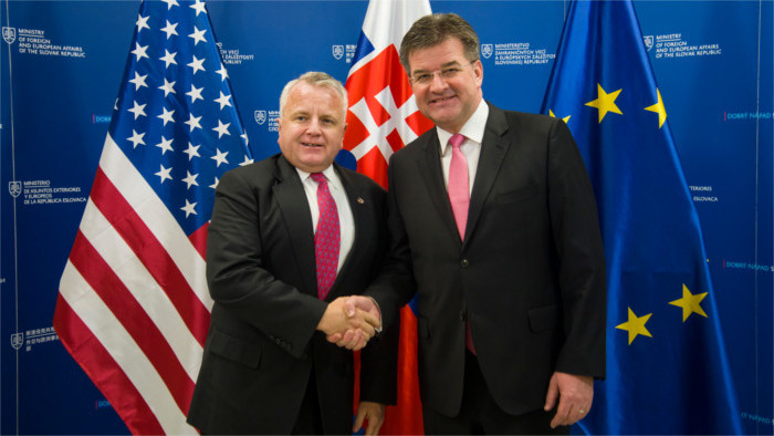 Le deuxième homme du State Departement américain en visite en Slovaquie
