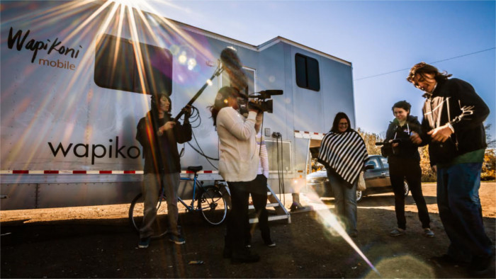 Wapikoni Mobile: using cinematography to help  