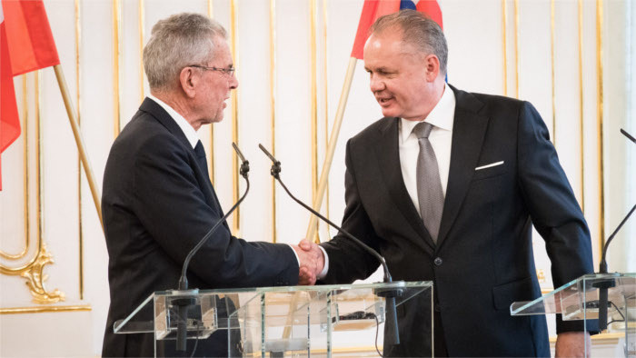 El presidente austríaco Alexander Van der Bellen está de visita en Eslovaquia