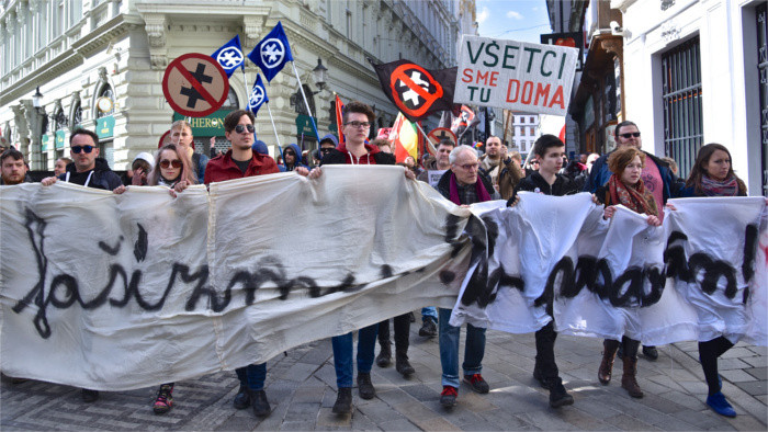 Demonstration gegen Faschismus und Extremismus in Bratislava