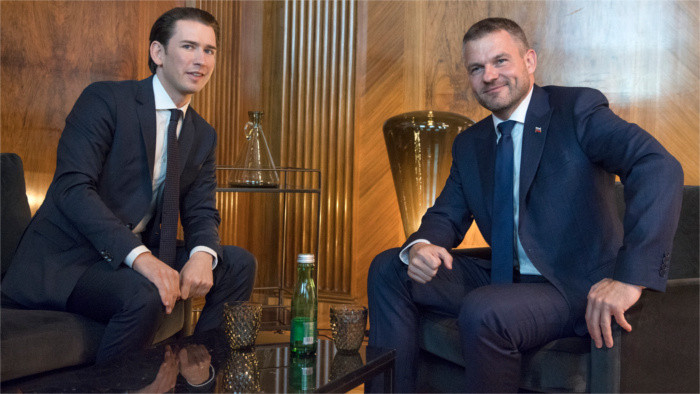 Premiéri Vyšehradskej štvorky rokujú s rakúskym kancelárom