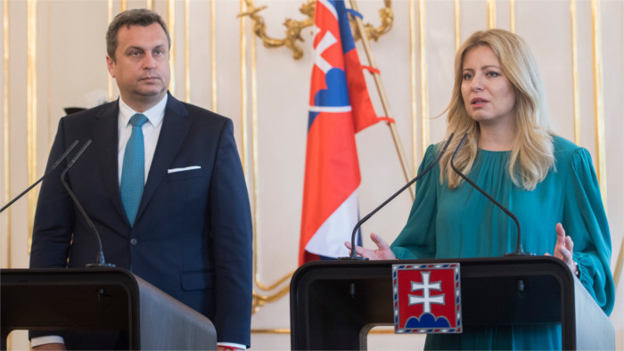 La nueva jefa de Estado se reúne con el presidente del Parlamento eslovaco