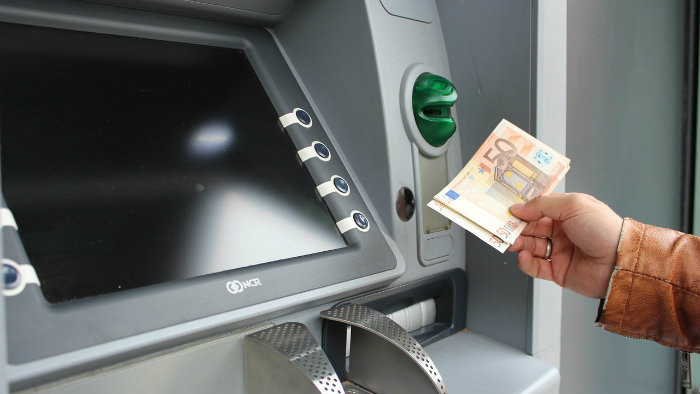 Mrznúce automaty a bankomaty