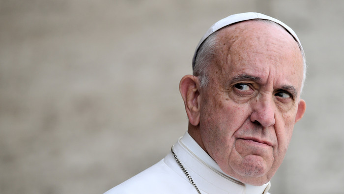 Meg kell-e védenie a katolikusoknak Ferenc pápát?