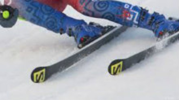 Novinári – lyžiari zožali v Soči 8 medailí za slalom