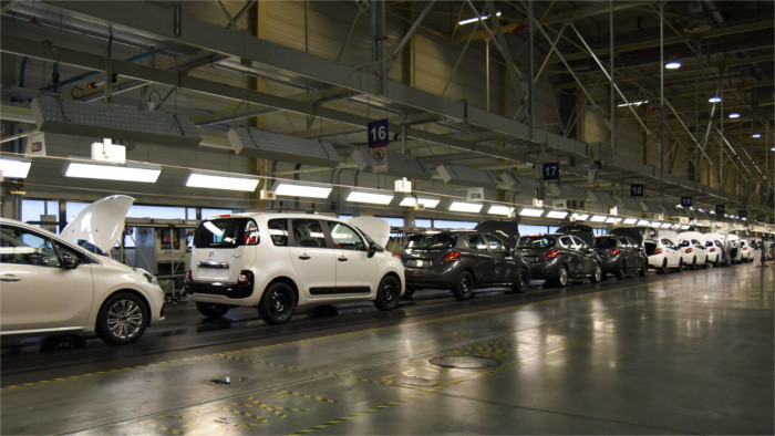 PSA Peugeot Citroen drops engine plans; switches to electric cars