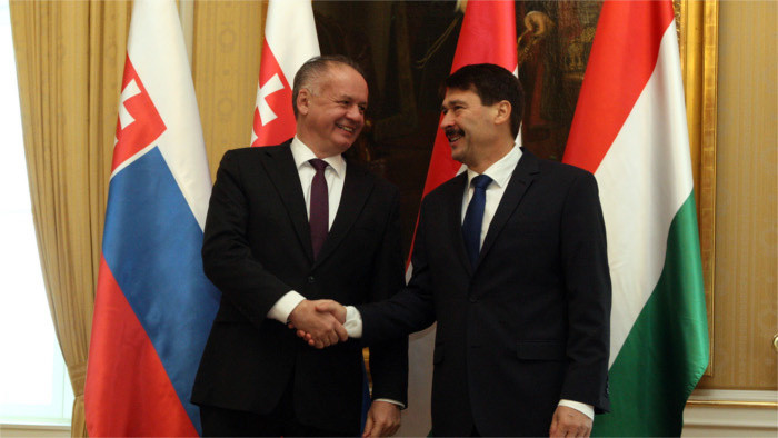 Slovenský prezident na návšteve Maďarska 