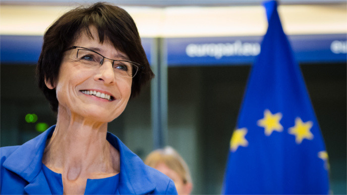 Euro-commissioner perceives Austrian family allowances unlawful 