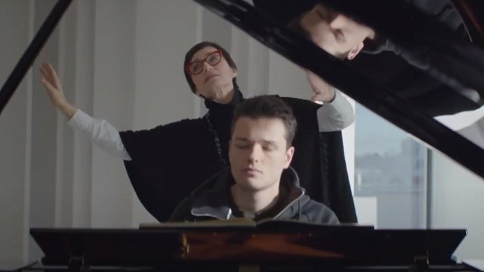 Na dosah ruky: Film o životnej šanci mladého pianistu