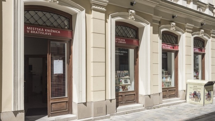 V Bratislavskej Mestskej knižnici sa konalo zaujímavé česko-slovenské stretnutie s poéziou a divadlom