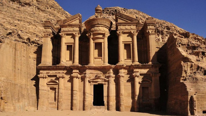 Petra: Tajomstvá antických staviteľov