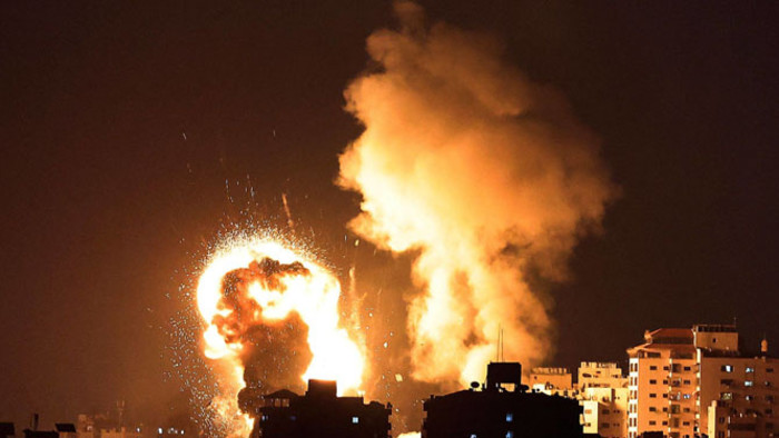 Rakétákat lőtt ki a Hamász, többszáz sérült