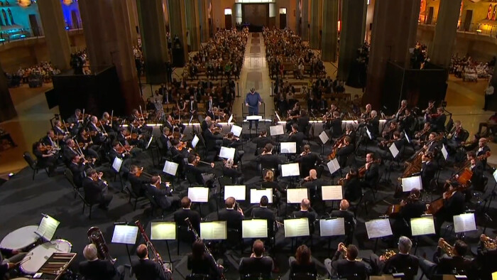 Koncert Viedenskej filharmónie zo Sagrada Família