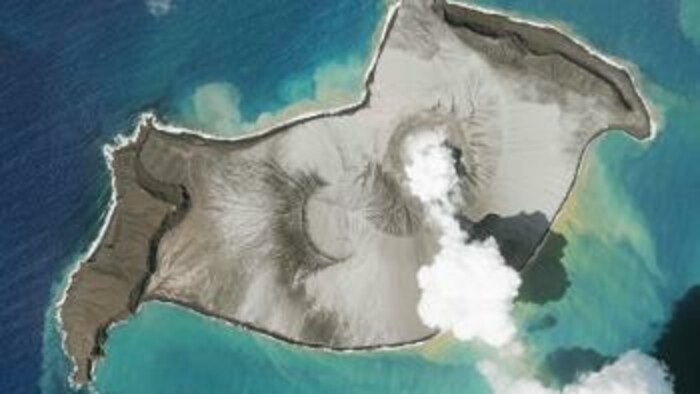 Následky výbuchu sopky na súostroví Tonga