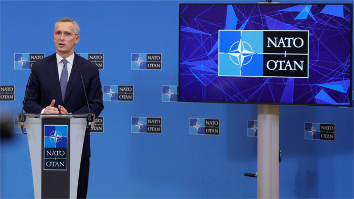 Verteidigungsminister Jaroslav Naď trifft NATO-Generalsekretär