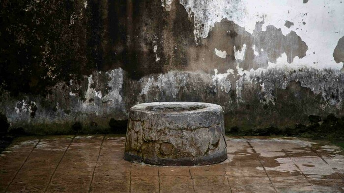 Mastná pokuta v Benátkach za piknik na starej studni