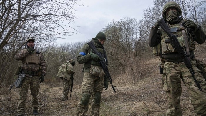 Словакия примет участие в подготовке украинских военных