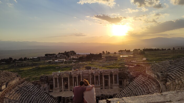 Pamukkale-Hierapolis.jpg