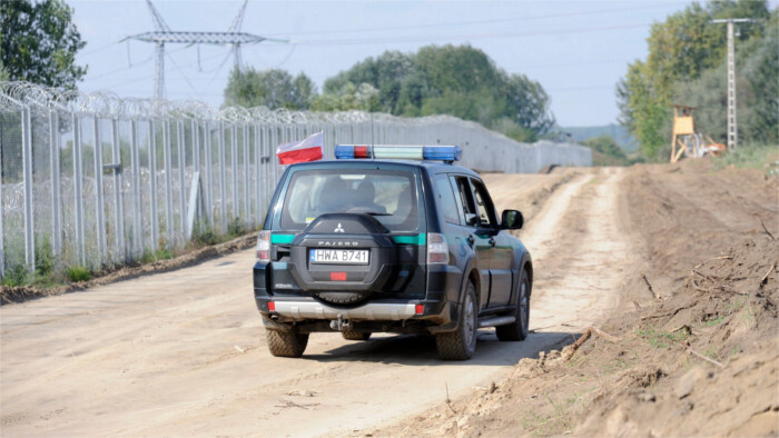 Хамран готов отправить словацких полицейских на сербско-венгерскую границу