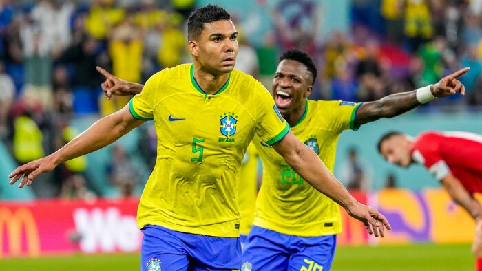 Dve gólové prestrelky, Brazília aj Portugalsko v osemfinále