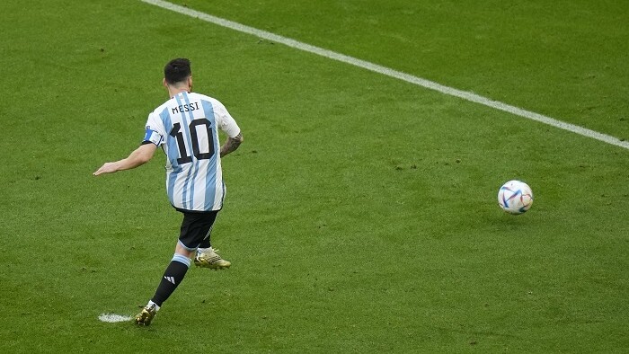 Lionel Messi kope penaltu proti Saudskej Arábii
