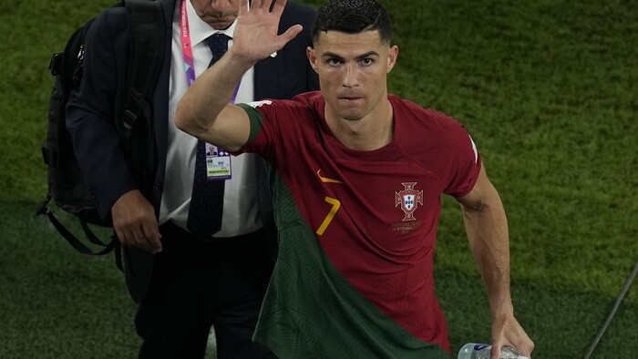 Ronaldo prepísal históriu, suverénna Brazília a tesná výhra Švajčiarska