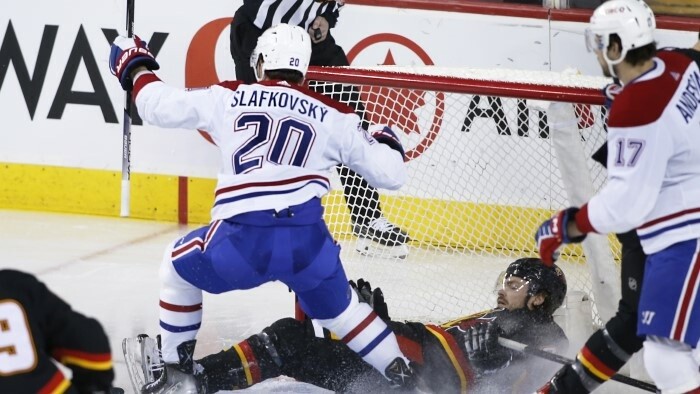 Ю. Слафковский забил свой четвертый гол в НХЛ!