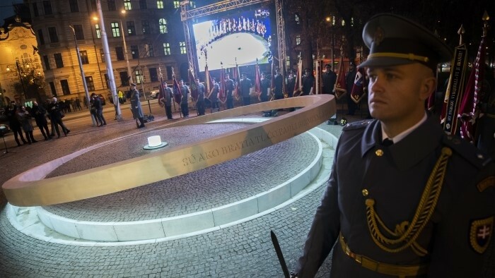 В Братиславе открыт памятник Неизвестному солдату