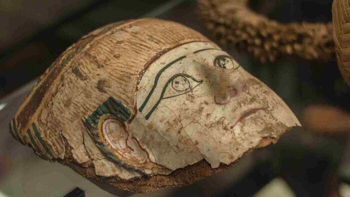 Hlava múmie objavená v taške