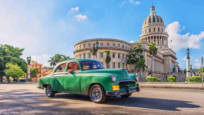 KUBA: Ruch, salsa, zmiešaná kultúra zo všetkých krajín