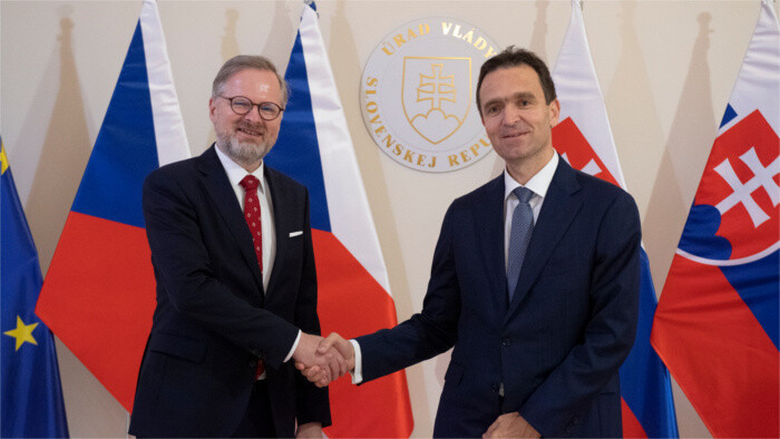 Primeros ministros de Eslovaquia y Chequia hablan sobre el desarrollo de la energía nuclear