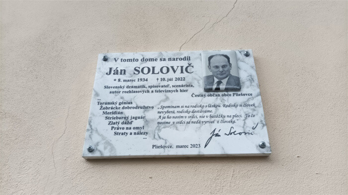 Odhalili pamätnú tabuľu J. Solovičovi
