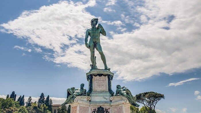 Piazza Michelangelo-Depositphotos_20217777_xl-2015.jpg